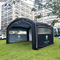 Simulateur de golf mobile, enclos, gazebo, écran de golf extérieur imperméable, publicité personnalisée de marque, tente de simulateur de golf gonflable