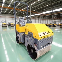Fabricant de petits compacteurs routiers : modèles portatifs et autoportés de 1, 2, 5 et 8 tonnes, certifiés EPA Euro 5/CE