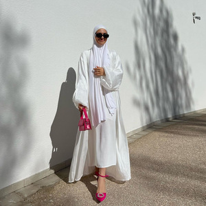 2024 Abaya mode moyen-orient femmes <span class=keywords><strong>cardigan</strong></span> musulman paillettes satin manches bouffantes <span class=keywords><strong>cardigan</strong></span> en gros - Product Image 4