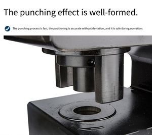 Machine de poinçonnage hydraulique pour profilés en acier, machine de poinçonnage trois côtés pour acier cornière, acier profilé, matières premières en acier, poutres en H, tôles d'acier - Product Image 3