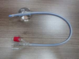 Produk penjualan terbaik 2024 medis sekali pakai 3 cara medis silikon Foley kateter tabung urin - Product Image 5