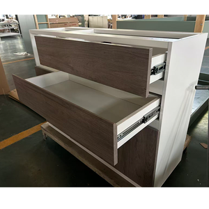 Meuble bas de <span class=keywords><strong>cuisine</strong></span> moderne gris grain de bois <span class=keywords><strong>avec</strong></span> étagère ouverte, tiroirs et compartiments à portes, style panneau plat - Product Image 2