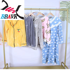 เสื้อผ้าเกาหลีพรีเมียมมือสองจากอเมริกา  ขายส่งเป็นมัด  เสื้อผ้าวินเทจ  เสื้อผ้ามือสองจำนวนมากสำหรับขาย - Product Image 3