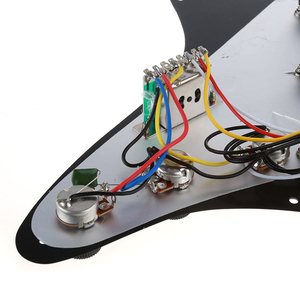 Tùy chỉnh 3ply Đen Nạp ST Guitar Pickguard với 3 Alnico cuộn dây duy nhất pickups - Product Image 4
