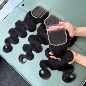 ผมบราซิลแบบลอนธรรมชาติ สีธรรมชาติ  พร้อมเชือกผูกผมแบบ HD Lace Closure ขนาด 4x4  ความยาว 12-20 นิ้ว ผมแท้ 100% เวอร์จิ้น เรมี่  ราคาขายส่ง - Product Image 4