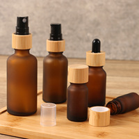 Botol Parfum Kaca Frosted 30ml Berkualitas Tinggi, Botol Semprot Alami, Kemasan Kosmetik Bambu yang Dapat Digunakan Kembali