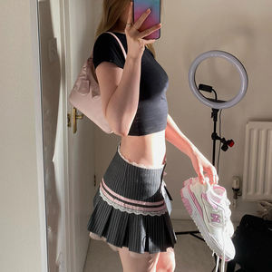 Falda plisada de talle bajo con shorts incorporados |   Estilo Femenino con Lazo de Encaje y Bloques de Color a Rayas |   Minifalda Primavera - Product Image 6