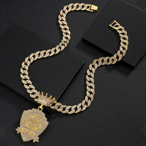 PD3007 Bouclier Couronne Pendentifs Vintage Chaîne Cubaine Colliers Pingentes de coroa de escudo com colares de corrente cubana - Product Image 6