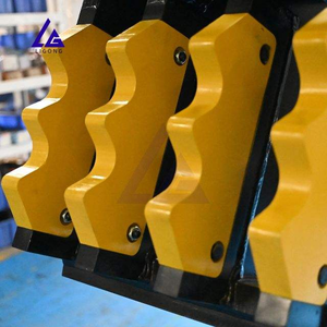 Robuster Mechanischer Betonbrecher für 320D ZX230 PC200 Bagger Effizient bei Sekundärzerkleinerung und Materialtrennung - Product Image 4