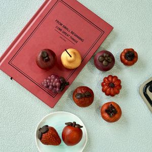 Décorations de fruits sculptées en bois, petits ornements pour la décoration de table à thé de bureau, cadeau artisanal de haute qualité - Product Image 1