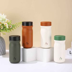 Gobelet isotherme en acier inoxydable vert olive, design minimaliste avec couvercle, isolation thermique pour le bureau et les voyages - Product Image 6