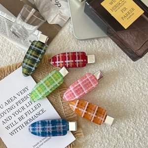 กิ๊บติดผมสไตล์เกาหลีสีลูกกวาด ลายตารางหวานๆ กิ๊บติดข้างสำหรับผู้หญิงและเด็กผู้หญิง อุปกรณ์เสริมผมพกพาสะดวก - Product Image 2