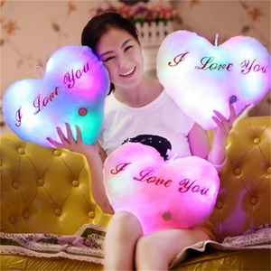 Oreillers lumineux étoile coloré brillant en peluche jouet avec <span class=keywords><strong>coussin</strong></span> léger Led jouets <span class=keywords><strong>coeur</strong></span> éclairer oreiller M1244 - Product Image 1