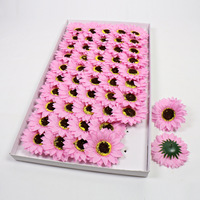 QY Großhandel Blumendekoration für Zuhause Geschenk Floristik Handgemachte Bouquet-Materialien 8,5cm Künstliche Duftende Blumenseife Sonnenblumenkopf
