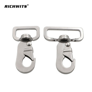 ตะขอสปริงสแตนเลส RICHWITS รับน้ำหนักได้ 25 กก. แบบปลดเร็ว สำหรับสายจูงสุนัข คาราไบเนอร์ ตะขอเกี่ยวสายรัดสัตว์เลี้ยง - Product Image 4