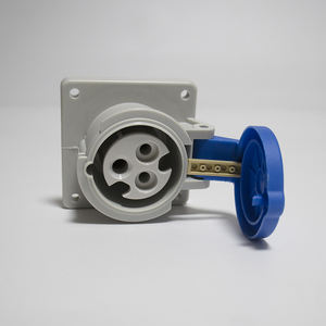 FALIANG <span class=keywords><strong>Prix</strong></span> d'usine <span class=keywords><strong>Prise</strong></span> électrique monophasée triphasée 220v IP44 étanche Connecteur femelle mâle 3 4 5 broches <span class=keywords><strong>Prise</strong></span> industrielle - Product Image 5