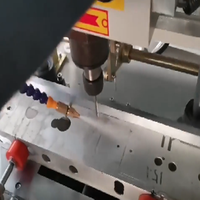 Nouvelle machine de fraisage copieur à double axe et tête unique pour portes et fenêtres 2026 / Machine de perçage de trous de serrures