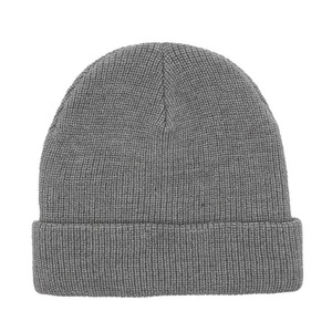 Bonnet de pêcheur unisexe en acrylique 100% de haute qualité, à motif écossais, avec logo de designer imprimé, pour l'hiver, la plage et le quotidien - Product Image 4