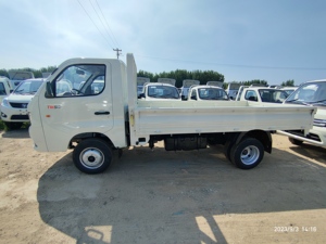 Camionnette Foton 4x2 4x4, <span class=keywords><strong>mini</strong></span>-fourgonnette électrique ou <span class=keywords><strong>diesel</strong></span>, 3, 5 ou 10 tonnes, camion de fret Foton 4x2 - Product Image 4