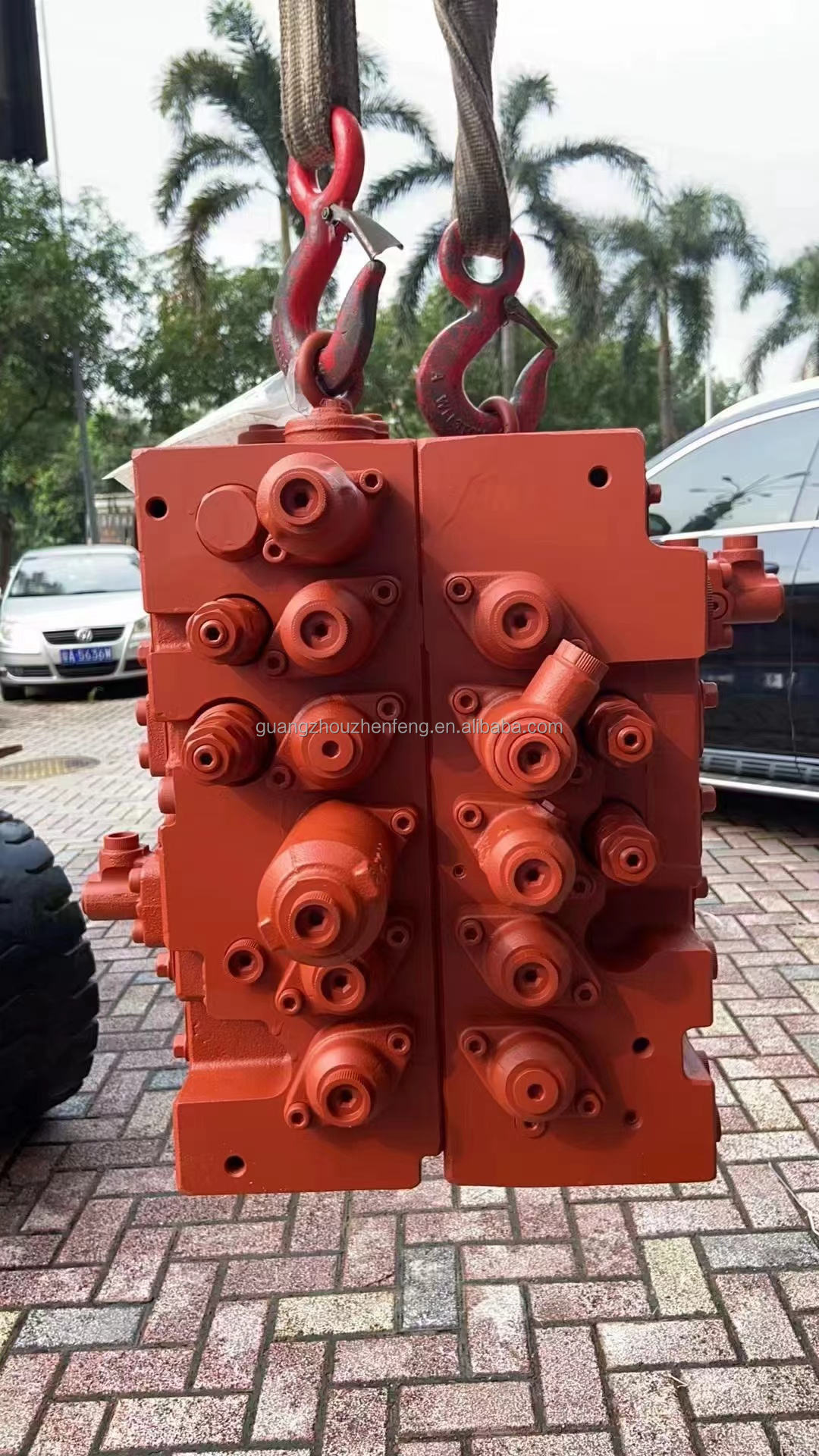 Excavator Hydraulic Main Valve Zx200 Zx200-3 Control Valve