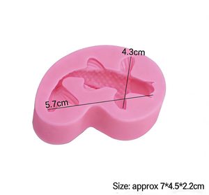 Moule en silicone 3D Poisson Rouge et <span class=keywords><strong>Carpe</strong></span> Koï, Outil <span class=keywords><strong>de</strong></span> décoration <span class=keywords><strong>de</strong></span> gâteaux en pâte à sucre en forme <span class=keywords><strong>de</strong></span> poisson, Moule <span class=keywords><strong>de</strong></span> cuisson Poisson Chanceux pour la célébration <span class=keywords><strong>de</strong></span> l'année du poisson - Product Image 2