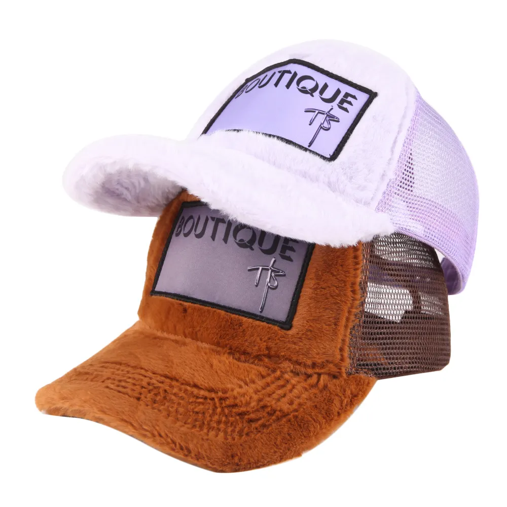 Mayorista Personalizado Bordado Logo Diseñador Faux Rabbit Fur Trucker Hat Invierno Unisex peludo Trucker Hat