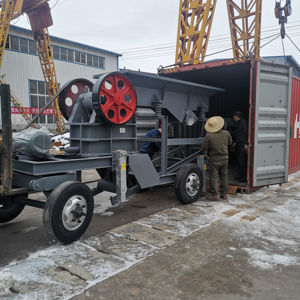 Installation facile, meilleure performance de concassage, machine de concassage de pierres de 10 Tph, concasseur à mâchoires mobile pour calcaire, granit, déchets de construction - Product Image 5