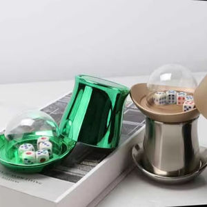 Hoge Kwaliteit Groene Kleur Magische Hoed Anti Bedrog Professionele Dobbelsteen Beker Shaker Bar Ktv Dobbelstenen Beker Met 5 Dobbelstenen - Product Image 1