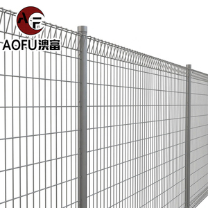 مصنع الجملة ملحومة لفة أعلى مثلث المجلفن المشاركات الصلب الكربوني لساحة استخدام سياج BRC - Product Image 1