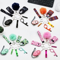 Set de Regalo de Llavero de Autodefensa 8 en 1 para Mujer con Correa de Muñeca, Bola de Pompón, Abrebotellas, Silbato y Soporte EDC