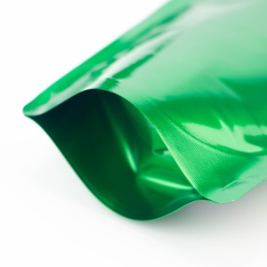 Bolsa pequeña de aluminio <span class=keywords><strong>verde</strong></span> metálico personalizada con cremallera, adhesivo a prueba de humedad, bolsa de soporte de sellado caliente para productos químicos, diseño impreso de gasolina - Product Image 5