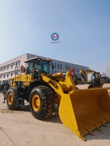 Chargeuse sur pneus d'occasion SDLG 956, capacité nominale 17,25t, modèle 2023, puissance 162kW, peinture d'origine, équipement lourd certifié - Product Image 1
