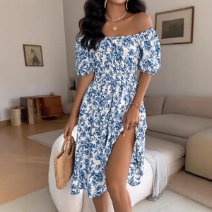 Collection Printemps/Été Robe mi-<span class=keywords><strong>longue</strong></span> trapèze à imprimé floral, col <span class=keywords><strong>carré</strong></span>, taille nouée, manches courtes et ourlet à volants, coupe pour la vie quotidienne - Product Image 1