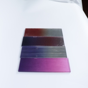 Panneau de verre décoratif laminé avec fil métallique, verre artistique avec maille métallique pour cloisons de bâtiments, décoration de maison et de bureau - Product Image 2