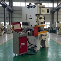 Presse à poinçonner pneumatique à cadre en C de 25T pour le perçage et le pliage de pièces métalliques, fabriquée en Chine