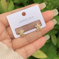 Dames à la mode cuivre plaqué or 18K intégré Zircon amour boucles d'oreilles multi-style nouveauté tenue quotidienne cadeau