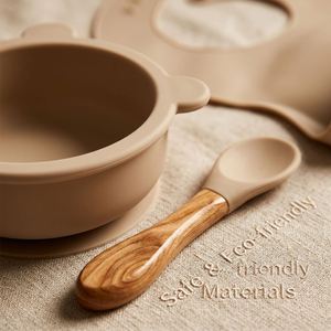 Tazón de Silicona para Alimentación de Bebés, Antideslizante, con Ventosa, Juego de Cucharas Suaves, Vajilla Infantil, Venta al por Mayor - Product Image 3