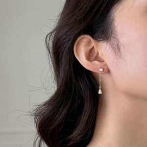 Pendientes de Plata de Ley 925 con Diseño Moderno y Elegante de Dylam, con Borlas Colgantes en Forma de Pera y Circonita Cúbica 5A Brillante, Joyería para Mujer - Product Image 4