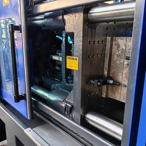 Machine de moulage par injection 90 tonnes, système servo économe en énergie, faible encombrement pour le traitement industriel du plastique - Product Image 2