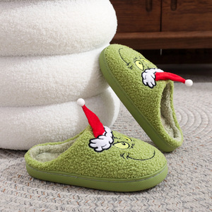 Nouvelle Arrivée <span class=keywords><strong>Chaussons</strong></span> 3D <span class=keywords><strong>Grinch</strong></span> Dessin Animé pour la Maison, Doux, Confortables, en Peluche, pour Intérieur et Extérieur, Idéals pour Fêtes de Noël, Direct Usine - Product Image 5