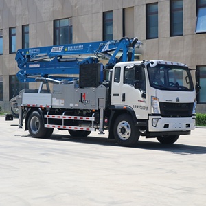 รถปั๊มคอนกรีตขนาดเล็ก 25 เมตร ยี่ห้อ JIUHE ผลิตจากโรงงานจีน แชสซี Howo 4x2 พร้อมขาย - Product Image 2