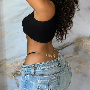 Lettre personnalisée Rhinestone Lingerie femmes culottes String en chaîne Sexy dames Bikini tongs et string culottes - Product Image 2