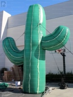 Modèle publicitaire gonflable géant en forme de cactus saguaro avec logo personnalisé, éclairé par LED, pour événements/foyers/affichages de rue occidentaux
