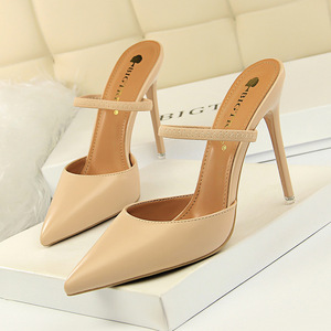 Sandales rétro d'été à talons hauts pour femmes, bout pointu fermé, bande élastique, usage quotidien, antidérapantes, ajourées, style mules à enfiler - Product Image 2