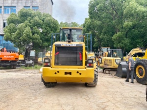 Chargeuse sur pneus d'occasion à bas <span class=keywords><strong>prix</strong></span>, d'origine japonaise, Cat950GC 966H, avec moteur diesel d'occasion et benne avant - Product Image 2