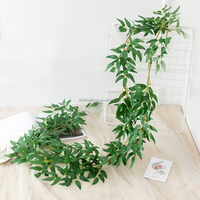 Guirlande de saule, fleur de mariage, plante artificielle de feuille de lierre verte, vigne artificielle, décoration d'eucalyptus, guirlandes murales en soie