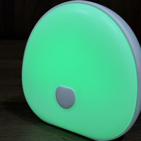 Machine à bruit blanc intelligente de haute qualité pour bébé avec veilleuse, rechargeable par USB, machine à sons pour le sommeil et la relaxation du bébé