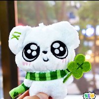 Nouvelle Peluche Chiot Trèfle à Quatre Feuilles, Pendentif Mignon pour 14 ans et plus, Rembourrage en Coton PP, Vente en Gros pour Fêtes
