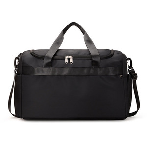 Sac de sport avec compartiment pour chaussures et poches latérales - Product Image 1