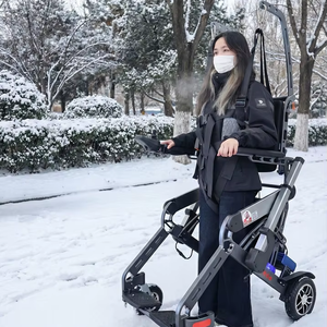 Modèle d'entraînement à la marche pour la rééducation des membres inférieurs paralysés, conçu pour une mobilité sécurisée et ergonomique - Rollator -BZ-QDL01 - Product Image 1